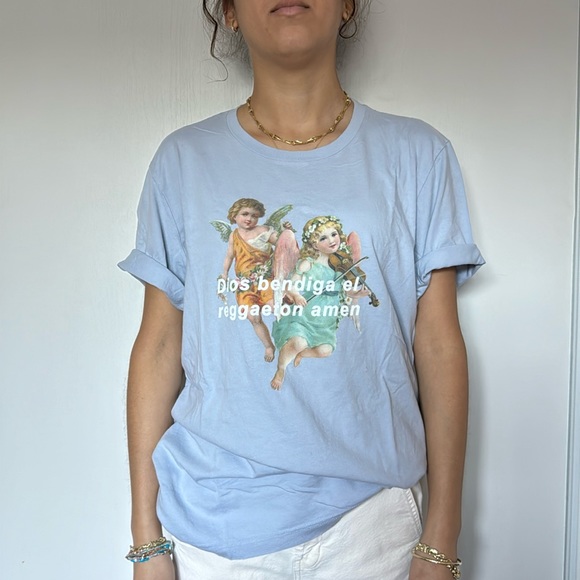Angel Printed Tshirt- Large - Picture 2 of 4